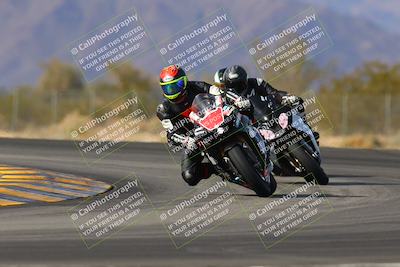 media/Dec-17-2022-SoCal Trackdays (Sat) [[224abd9271]]/Turn 7 Set 1 (1125am)/